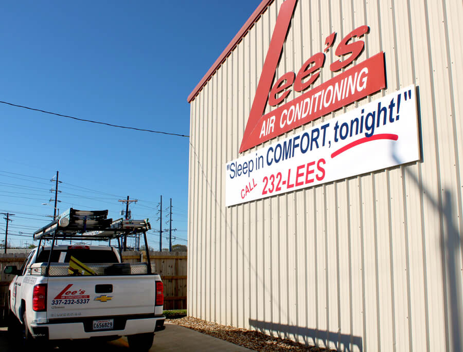 Lee's Building and HVAC Services Van